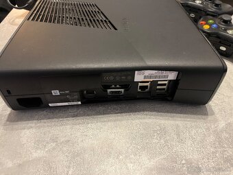 Xbox 360 250GB - 5