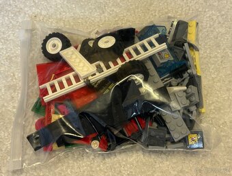 Lego 60231 Zásahové vozidlo veliteľky hasičov - 5