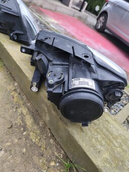 Originál predné svetlá na VW Passat B6 značky Valeo - 5