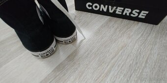 Predám tenisky CONVERSE CHUCK TAYLOR veľkosť EU dámska 36,5 - 5