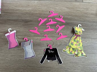 Barbie kartonovy butique - 5