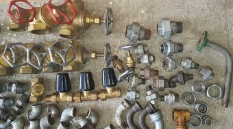 Vodoinštalatérsky materiál 1 - 5