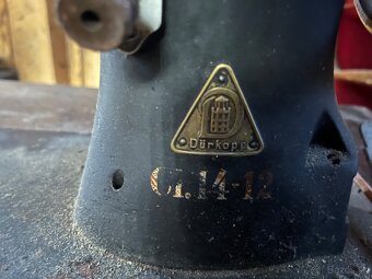 Starožitný šijací stroj durkopp - 5