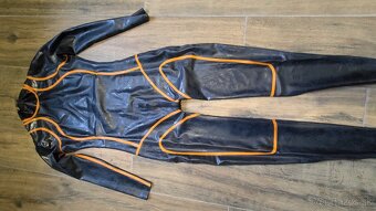 Latexovy catauit čierno - oranžový - 5