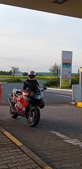 Honda cbr 600 - 5