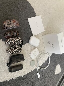 AirPods Pro 2nd generation mag safe /usb C - 5