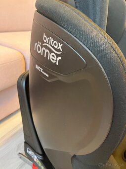 Britax Romer Dualfix M i-size čierna - 5