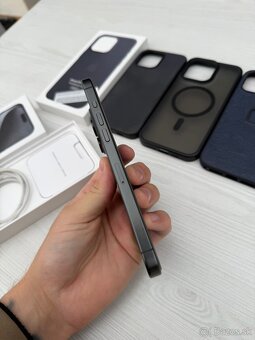 Apple Iphone 15 Pro Max 256GB - 5