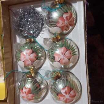 Predam starožitle ozdobi na stromček a gramofon - 5