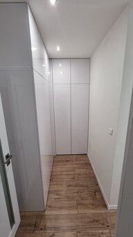 Prenajmeme luxusný 3+kk byt s terasou, Bytča, R2 SK. - 5