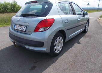 Peugeot 207 1,4 65KW automat benzín automat 65 kw - 5