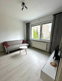 1 Izbový byt Nábrežie - len 2 minúty pešo do Centra - 5