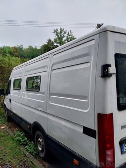 Iveco daily 5 miestne  2,8 D 107 KW  r.v. 2002 , stk/ek10/27 - 5