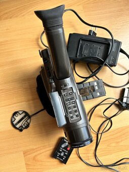 VideoKamera Panasonic RX7 - 5
