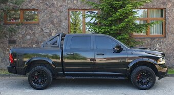 Predám Dodge RAM SPORT 5.7 HEMI 4X4 - 5