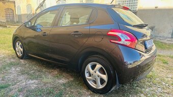 Peugeot 208 1.4HDI - 5
