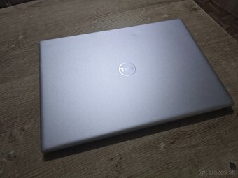 Velky 16 palcovy a Kovovy Dell Inspiron 16 5635 s procesorom - 5