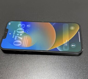 Predám iPhone 14 Plus 256 GB, Midnight - Vyborny stav - 5