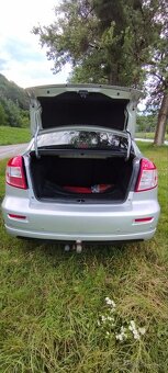 SUZUKI SX4 sedan 1,6vvti 79kw r.2010 - 5