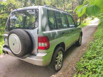 Mitsubishi Pajero Pinin - 5