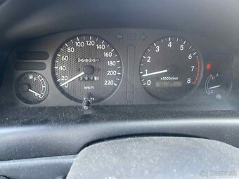 Toyota Corolla - 5