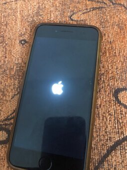 Predám IPhone se 2022 64gb - 5