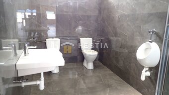 Obchodný priestor 240 m² s parkovacími miestami - 5