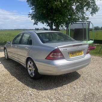 Mercedes benz c220cdi - 5