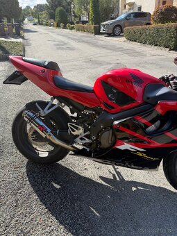 Honda CBR 600 f šport - 5
