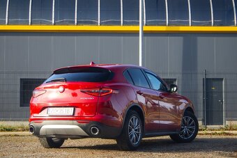 Alfa Romeo Stelvio - 5