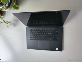 Dell XPS 15 - 5