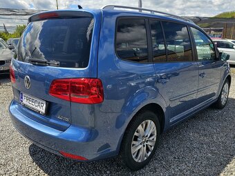 Volkswagen Touran 2.0 TDI Comfortline DSG - 5