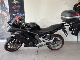 Kawasaki ER6F - 5