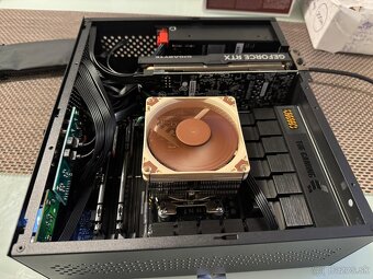 GIGABYTE GeForce RTX 4060 OC Low Profile 8G - 5
