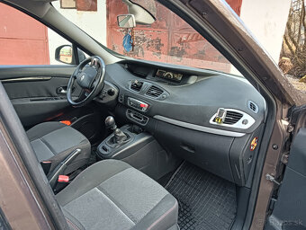 Renault Scenic 1.5dci,r.v.2013,M6 - 5