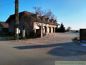 Dvojpodlažná polyfunkčná  budova s bytmi, kanceláriou a pi - 5