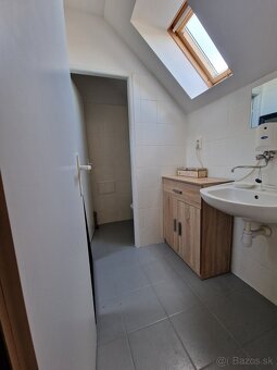 Obchodný/ administr - 5