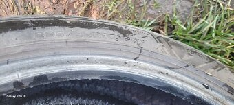 225.45.r17  zimne - 5