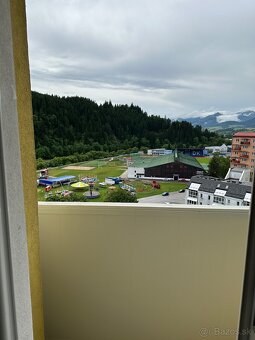 Prenájom 3 izbového bytu - 5