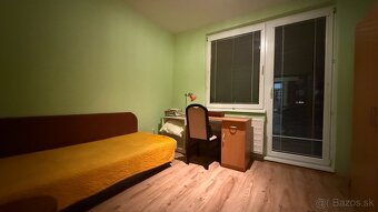 Ponúkam Vám na predaj 3 izbový byt s loggiou na Pereckej ul. - 5