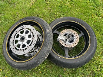 Rozpredam Honda  cbr 600 rr - 5