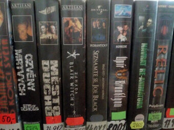 Originál VHS kazety. - 5