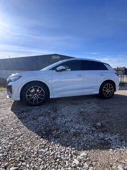 Audi Q4 40 e-tron S-line - 5