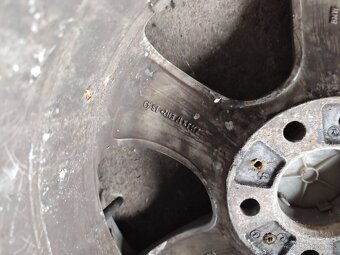 BMW 1x disk+pneu 17" - 5