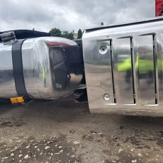 tuhé tvrdé leštiace pasty na kovy - 5