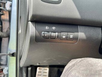 Kia Cee'd SW 1.6 2009 93kw - 5