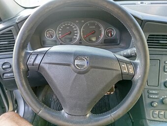 Rozpredám Volvo na ND - 5
