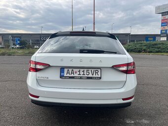 Škoda Superb 2.0 TDI Combi DSG Ambition - 5