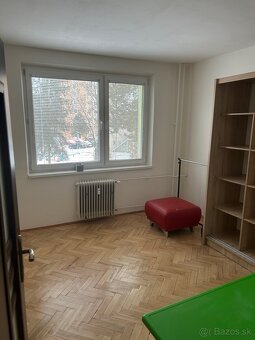 Prenájom 3 izbového bytu - 5