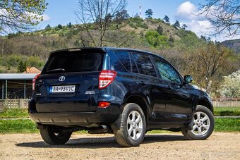 Toyota RAV4 2.2I-4D 4x2 110kW - 5